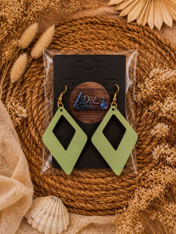 Boucle d’oreille EMERAUDE FLORALE