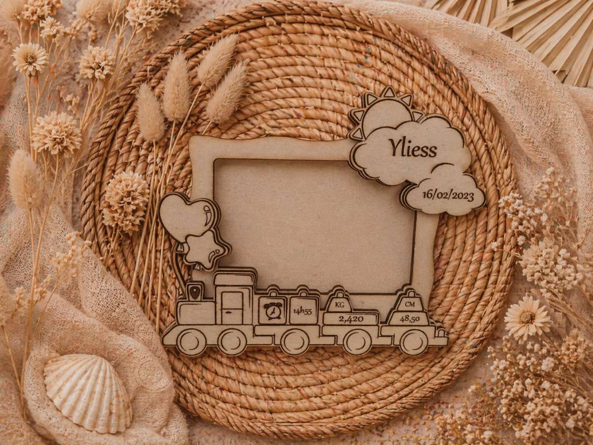 Cadre de naissance personnalisé – 15 x 15 cm (selon modèles) 👶✨