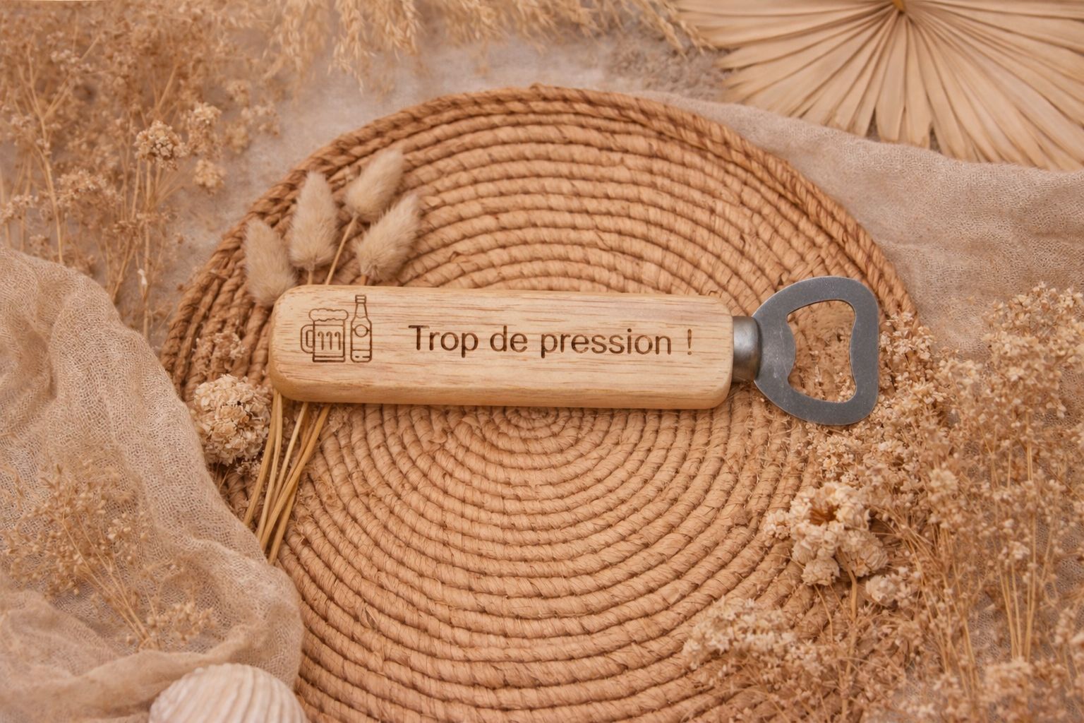 🍺 Décapsuleur en bois gravé