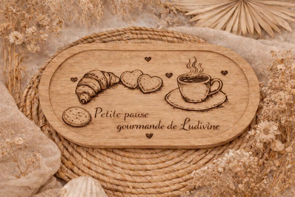 Plateau Décoratif en Bambou Personnalisable